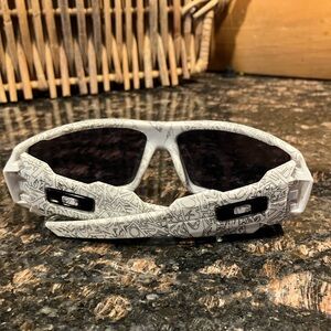 Oakley Oil Rig Sun glasses
